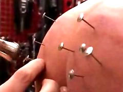 Nailing of pins to ass